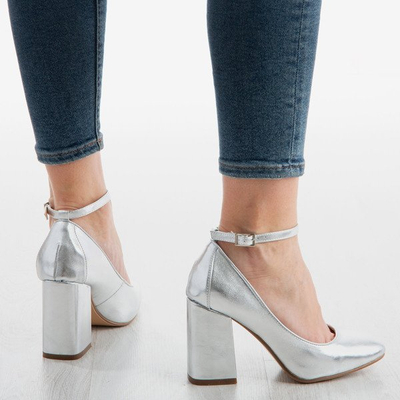 Stříbrná čerpadla na vyšší sloupek Mattelessa - Obuv 1