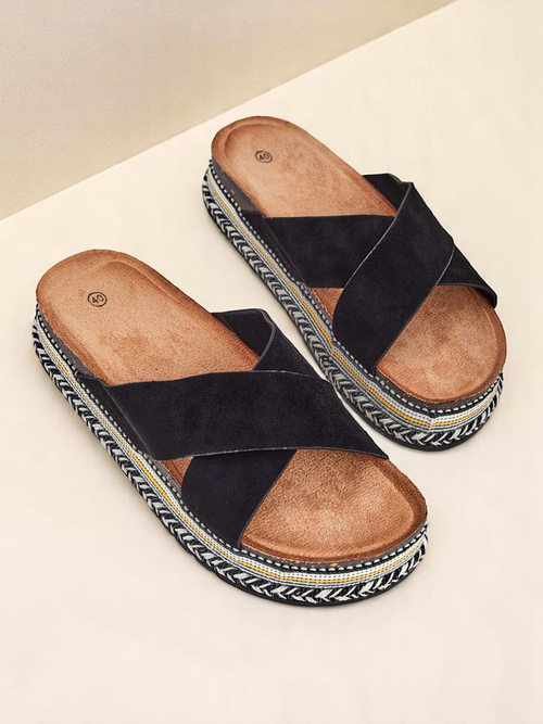 Royalfashion Жіночі шльопанці на плоскій підошві Solea Deco