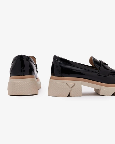 Lakované černé dámské mokasíny se zdobením Sarix - Obuv