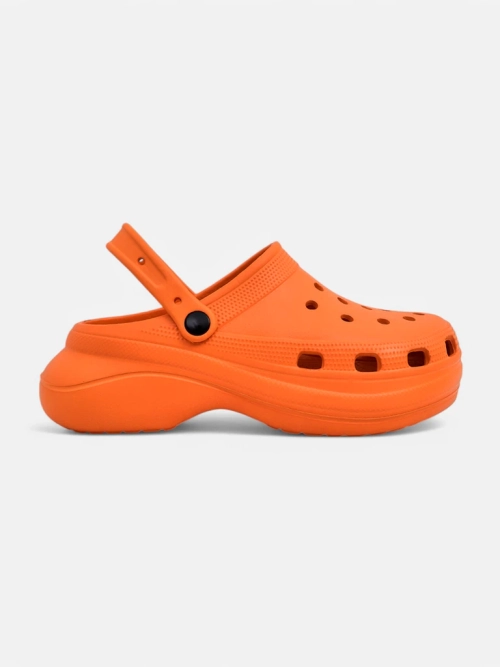 Royalfashion Жіночі перфоровані гумові шльопанці Dellosa