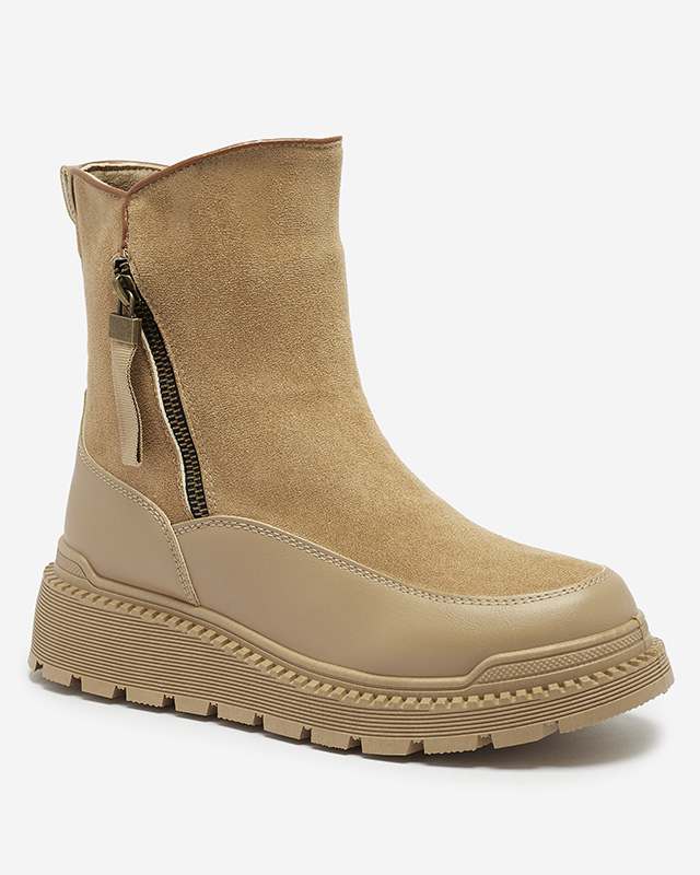 Světle hnědé dámské kozačky s plochým podpatkem Mefina- Obuv