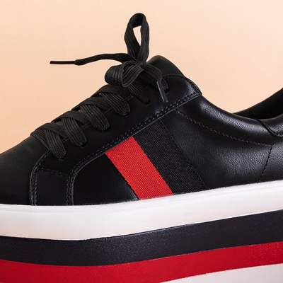 Černé dámské sportovní boty na silné platformě Jemita - Obuv