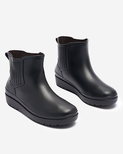 Černé matné dámské polobotky Neriva - Obuv