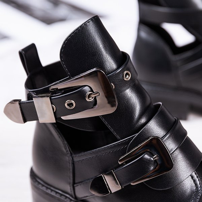 Černé ploché podpatky Loca - Boty 1