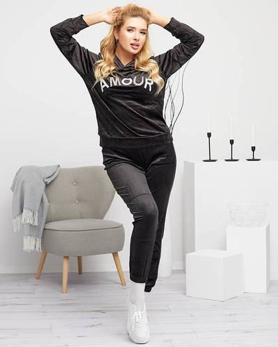Černá dámská tepláková souprava s nápisem a krystaly - Oblečení