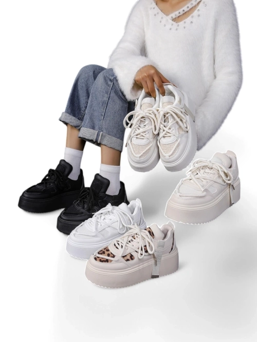 Royalfashion Жіночі спортивні кросівки на платформі Aeroll