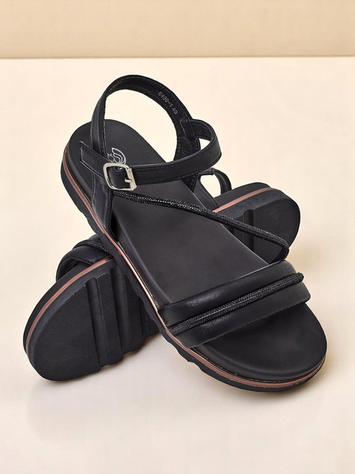 Royalfashion Жіночі босоніжки на танкетці з камінням Magnol