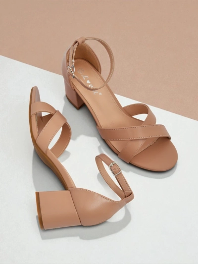 Royalfashion Dámské sandály na nízkém blokovém podpatku Eleganza Strap