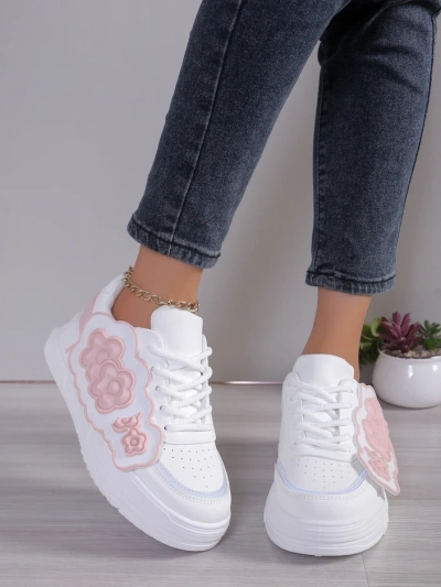 Royalfashion Жіночі кросівки з декоративним верхом Nendales