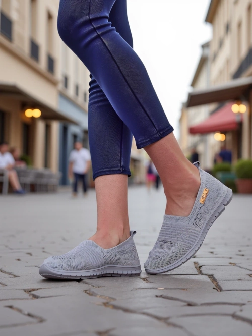 Royalfashion Жіночі спортивні лофери Sortpes