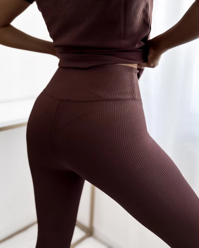 Royalfashion Темно-коричневий жіночий спортивний комплект з сердечками