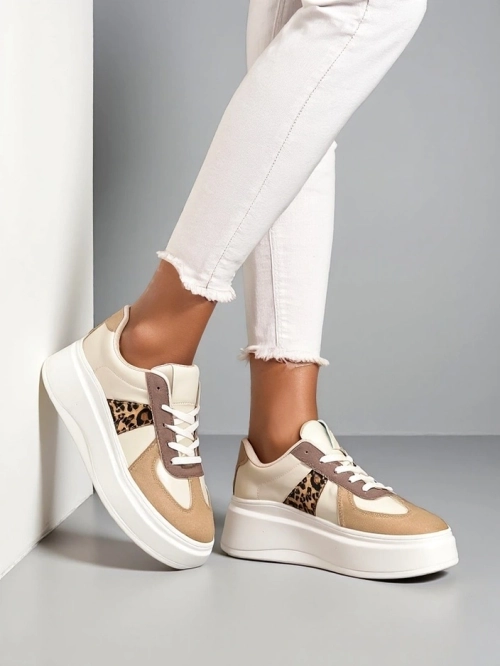 Royalfashion Жіночі платформи спортивні кросівки Safirrat