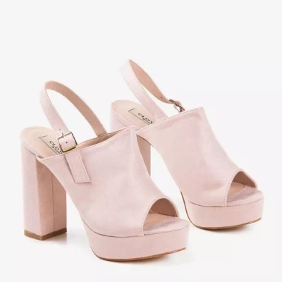 OUTLET Světle růžové eko-semišové sandály na vyšším sloupku Tripsi-Shoes
