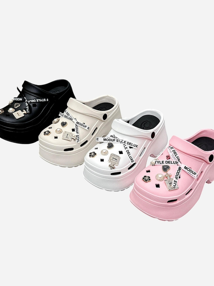 Royalfashion Dámské gumové sandály s ozdobami Dellos