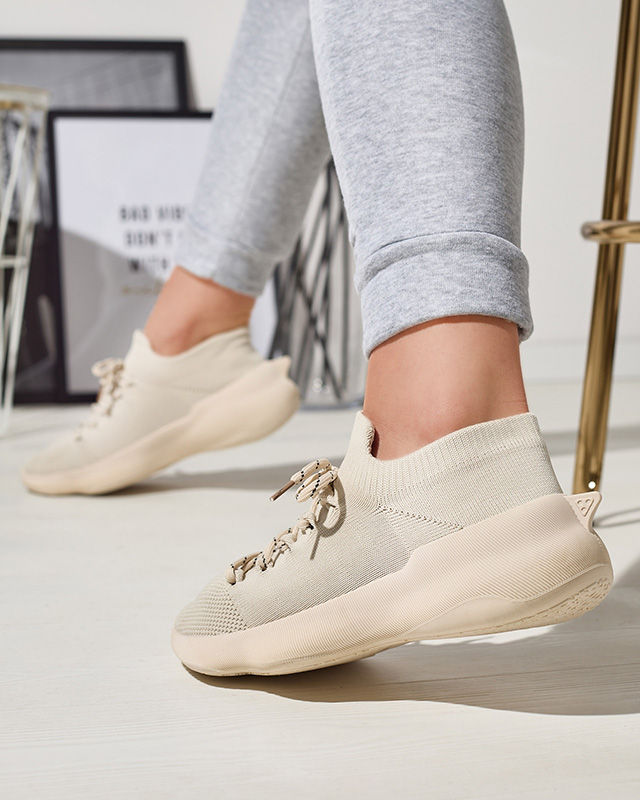 Béžová dámská slip-on sportovní obuv se šněrováním Oteva - Obuv