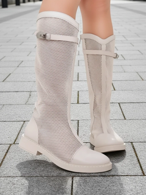 Royalfashion Високі перфоровані жіночі черевики Ovittole