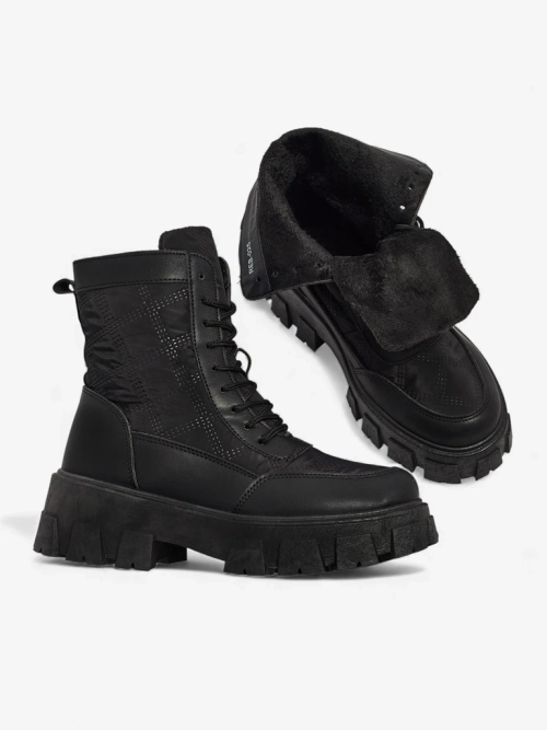 Еко шкіряні жіночі ботільйони на шнурівці Solvi