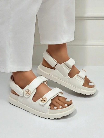 Royalfashion Жіночі сандалії з товстішою підошвою Vivere