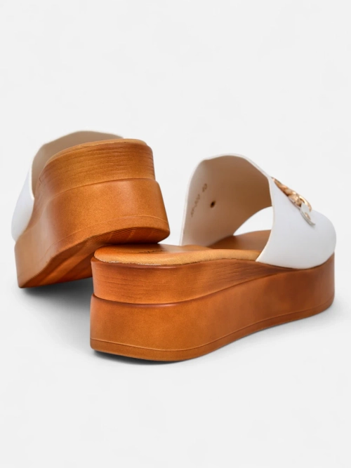 Royalfashion Жіночі сандалі на танкетці Dalimma