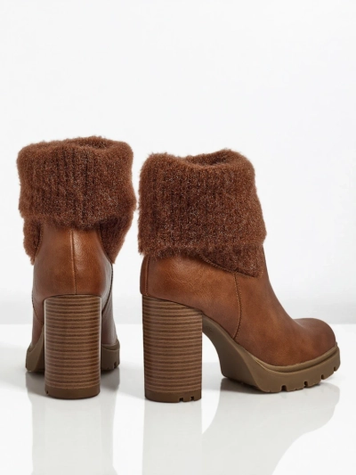 Dámské kotníkové boty z eko kůže na sloupkovém podpatku s úpletem Tirave