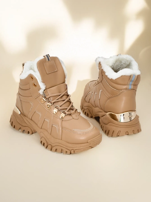 Жіночі кросівки Royalfashion з хутряним підкладом Megigna