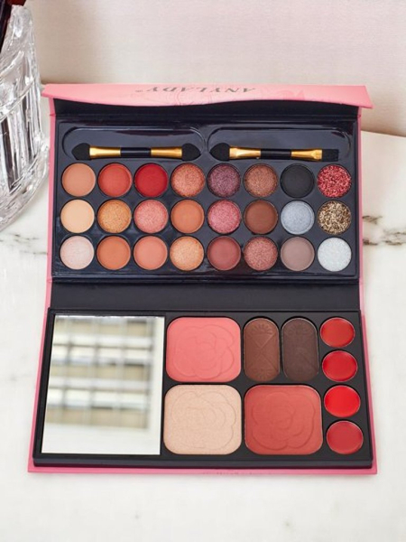 ANYLADY Компактна палітра для макіяжу – тіні для очей, контуринг, губи 33 відтінки