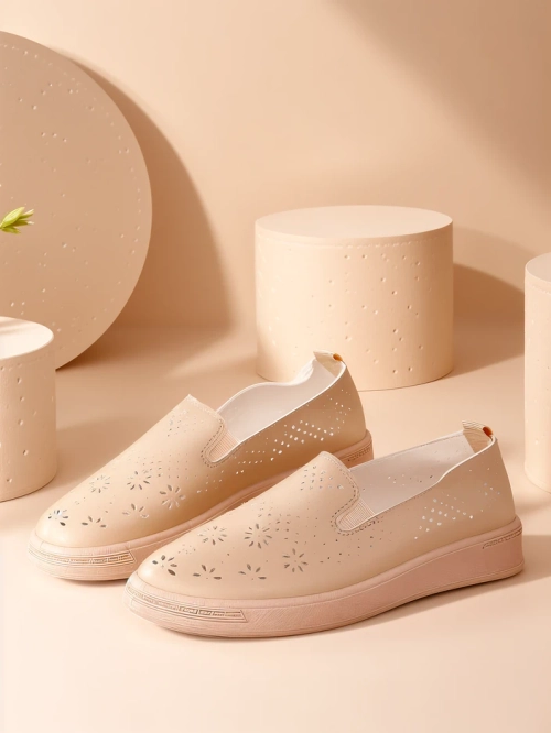 Royalfashion Жіночі спортивні лофери Olleffi