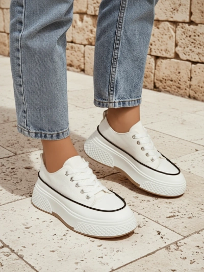 Royalfashion Жіночі платформи-спортівки Beemes