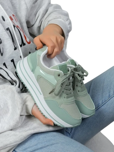 Royalfashion Dámské sportovní tenisky na platformě Revived