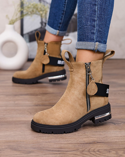 Royalfashion Hnědé kozačky z ekokůže s páskem a zipy Redmisala