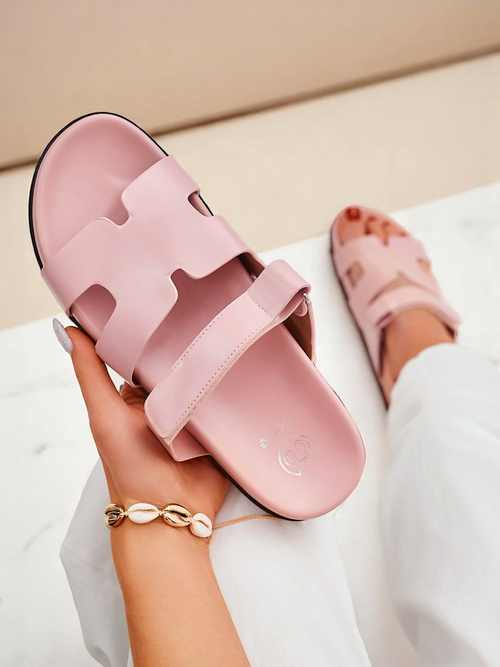 Royalfashion Жіночі босоніжки на плоскій підошві Arian