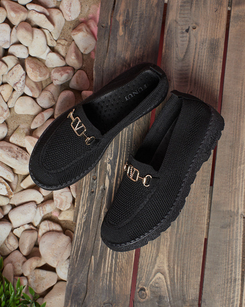 Royalfashion Чорні жіночі тканинні мокасини з золотим декором Ertica