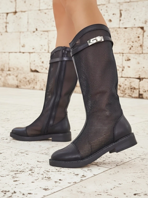 Royalfashion Високі перфоровані жіночі черевики на щиколотці Ovittole