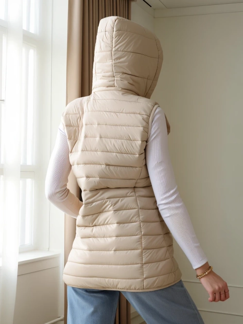 Royalfashion Жіноча безрукавка з відстібним капюшоном