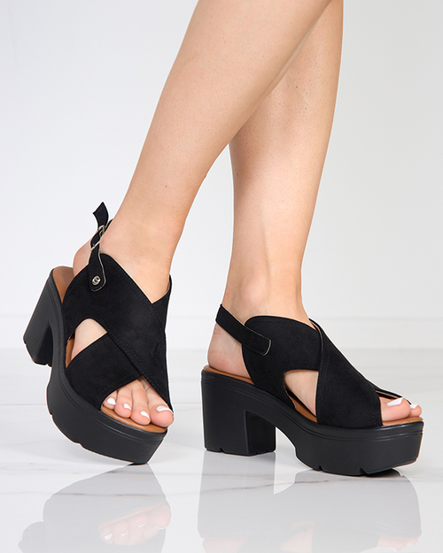 Чорні босоніжки на підборах Mihele