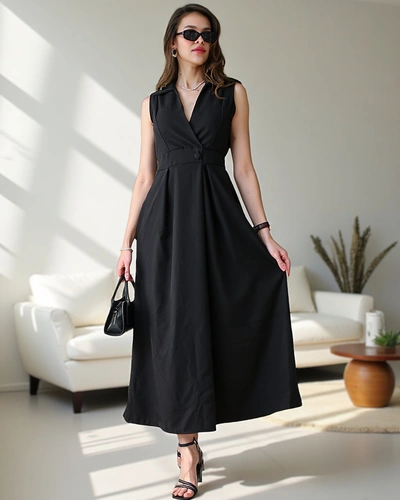 Royalfashion Жіноча безрукавна сукня з обгорткою у зоні шиї Bizness