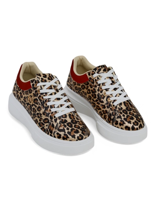 Royalfashion Жіночі перфоровані спортивні кросівки Leopess