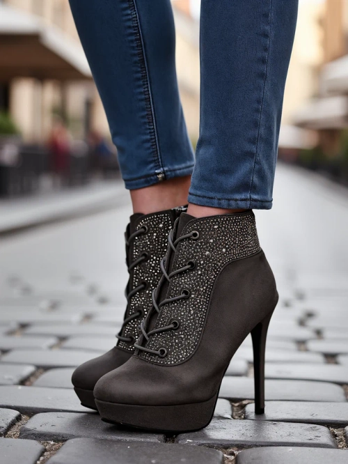 Чоботи на блискавці Royalfashion для жінок з блискітками Efelolo