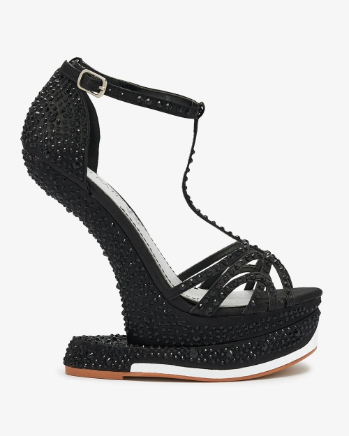 Чорні жіночі туфлі-човники з цирконами Nekko- Footwear