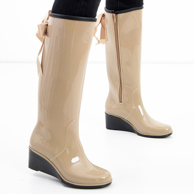 Béžové dámské holínky na klínu Genofa - Obuv