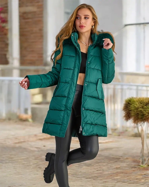 Жіноча стьобана зимова куртка Royalfashion