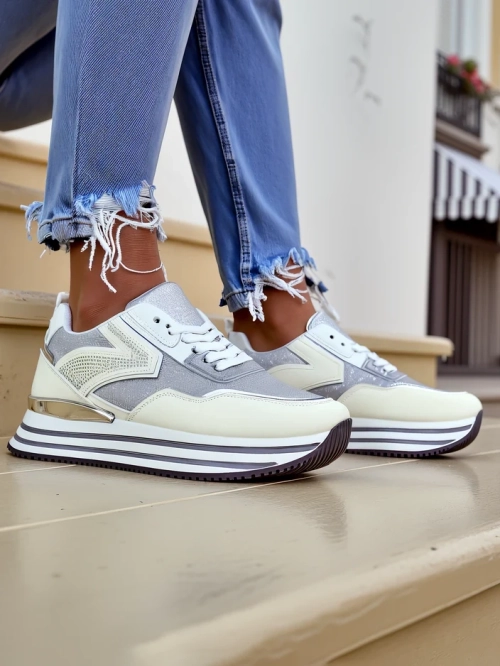 Royalfashion Жіночі кросівки з блискітками Borovis