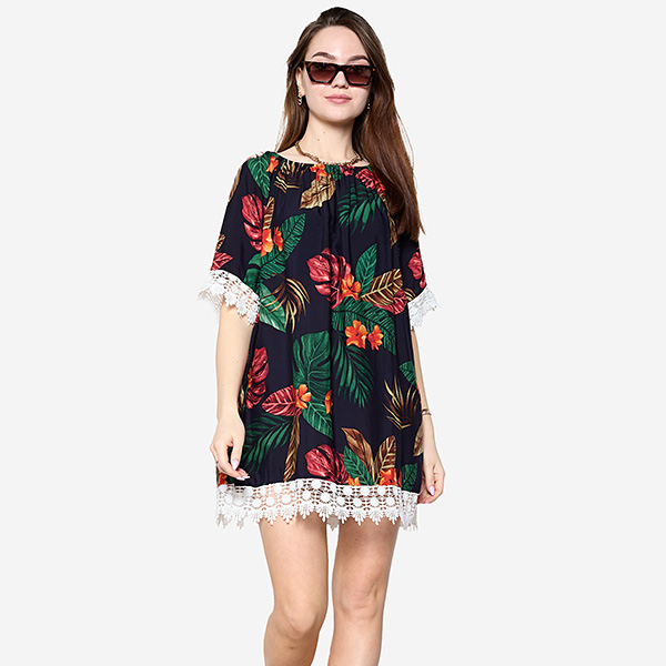 Dámská tmavě modrá halenka s květy PLUS VELIKOST - Oblečení