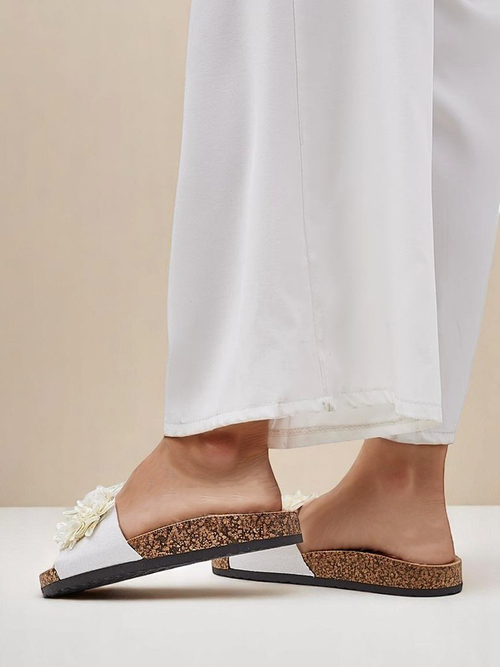 Royalfashion жіночі шльопанці з маленькими квітками Occes