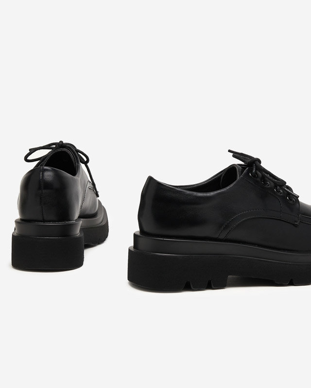 Černé dámské boty z ekokůže se šněrováním Gerin - Obuv