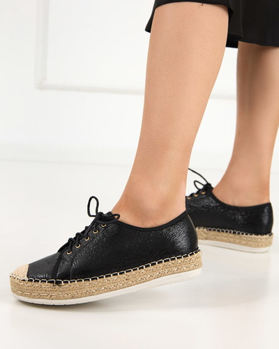 OUTLET Жіночі чорні кросівки на шнурівці Furmoni - Взуття