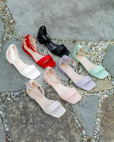 Royalfashion Fialové sandály Laylin na nízkém podpatku