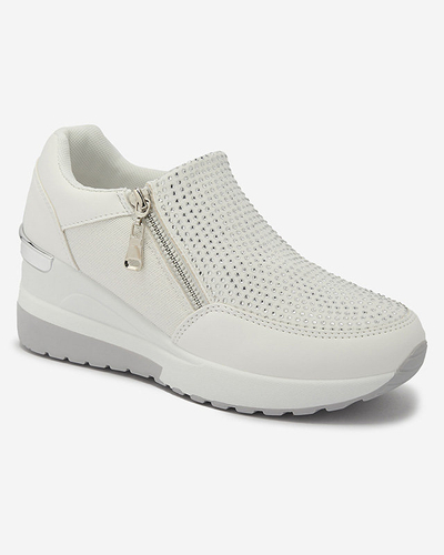 Bílá dámská sportovní obuv na platformovém podpatku zdobená zirkony Martela - Obuv