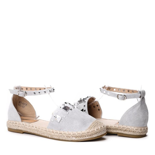 Szaro-srebrne odkryte espadryle z ćwiekami- Obuwie