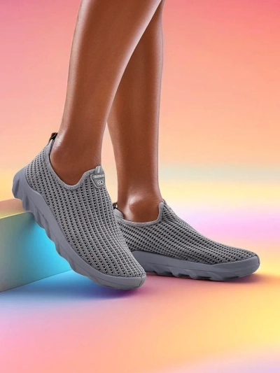 Royalfashion Dámské sportovní boty na klínku Erra
